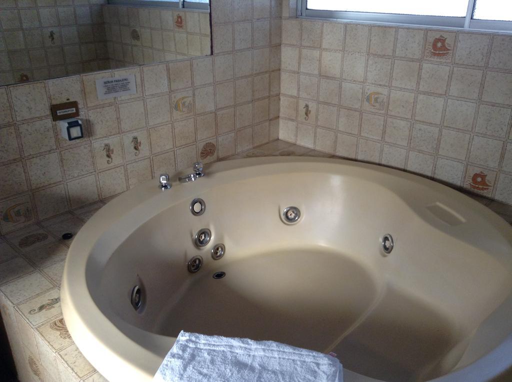Hotel Alicante Chillán Værelse billede